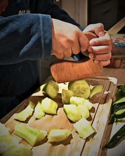 Couteau en bois pour cuisiner avec bébés et enfants - Ustensile cuisine Montessori