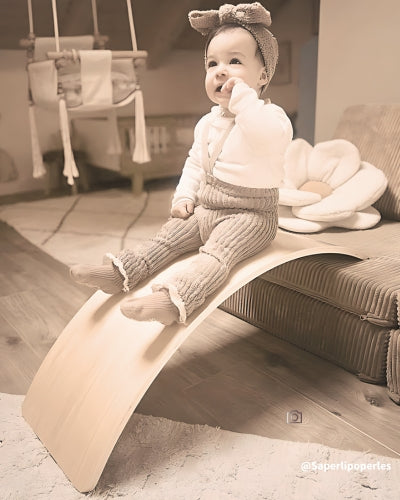 Coup-de cœur des enfants la Planche d'équilibre Montessori - JouetApprends