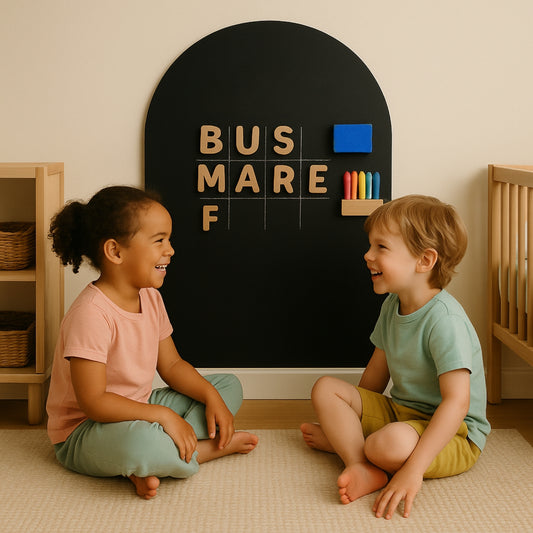 Tableau magnétique enfant Montessori : écrire, lire, jouer — Lettres Alphabet magnétiques en bois, 6 Craies pastel, Jeu memory 44 mots